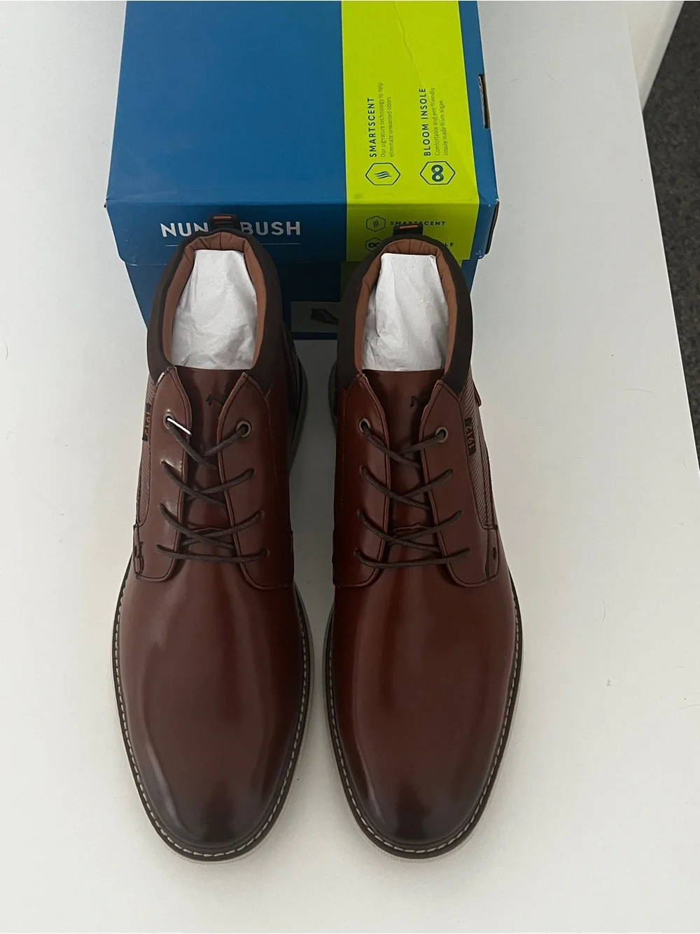 Nunn Bush Men's Chestnut Brown Leather Chukka Boots
